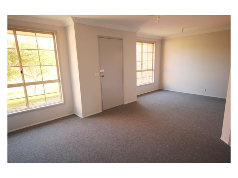 11 Bounty Crescent, Bligh Park NSW 2756