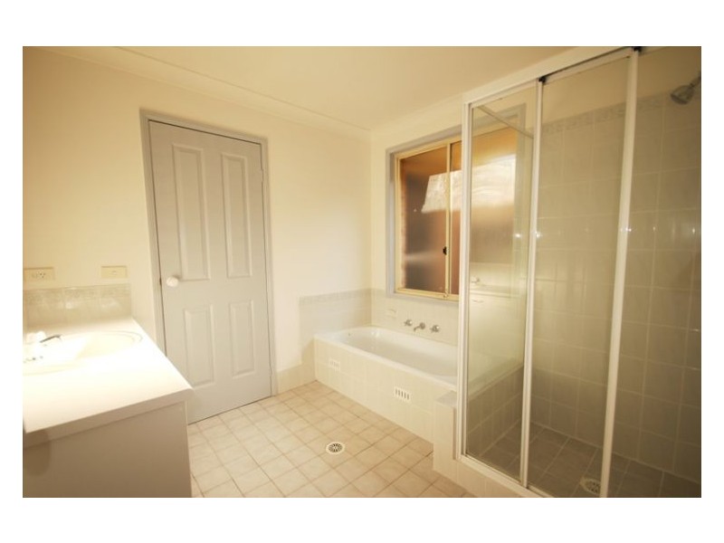 11 Bounty Crescent, Bligh Park NSW 2756