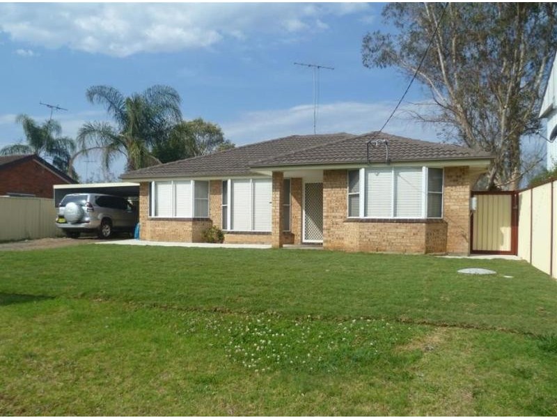 125 Golden Valley Drive, Glossodia NSW 2756