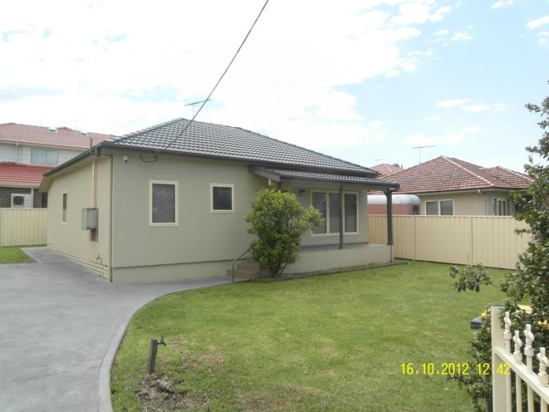 241 Macquarie Street, South Windsor NSW 2756