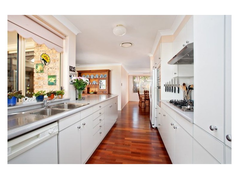 7 Langley Pl, Richmond NSW 2753