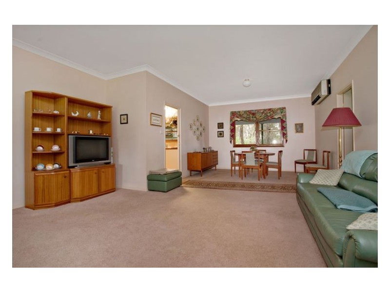 1 Sturt Pl, Windsor Downs NSW 2756
