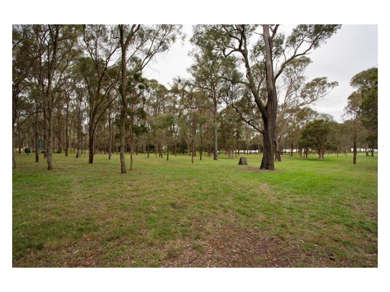 1 Sturt Pl, Windsor Downs NSW 2756