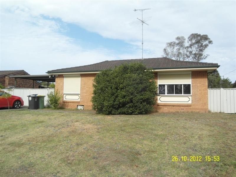 8 Penruddock Street, South Windsor NSW 2756
