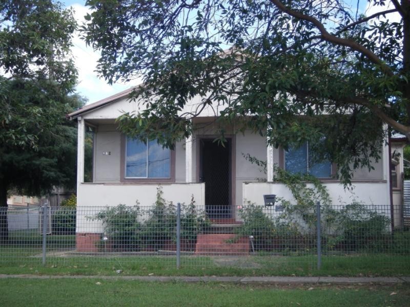 150 Oxford Street, Cambridge Park NSW 2747