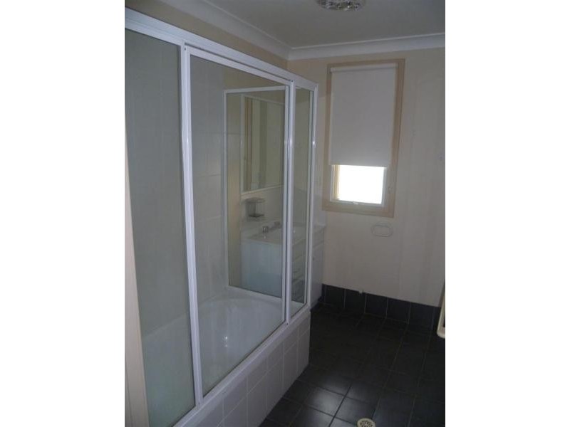 13a Reynolds Avenue, Richmond NSW 2753