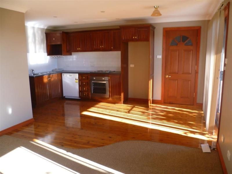 2 Clare Crescent, Oakville NSW 2765