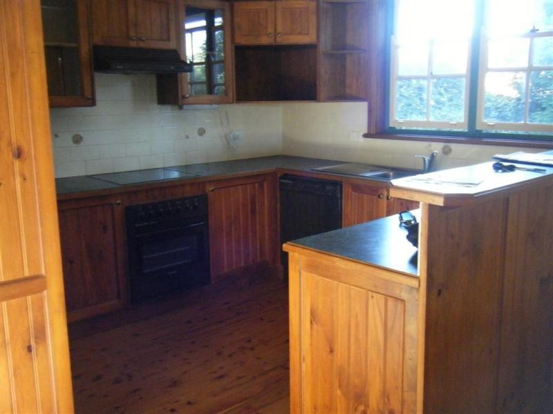 20 Rain Ridge Road, Kurrajong Heights NSW 2758