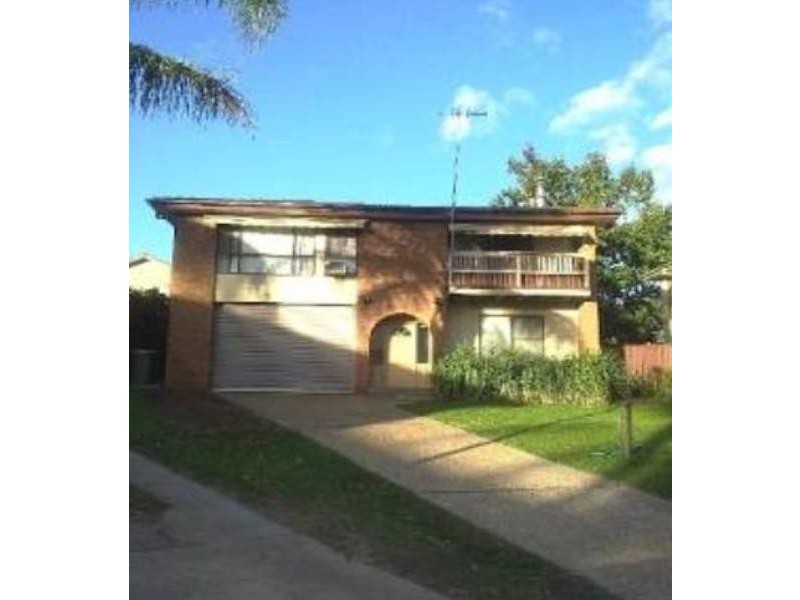 7 Manning Close, Mcgraths Hill NSW 2756