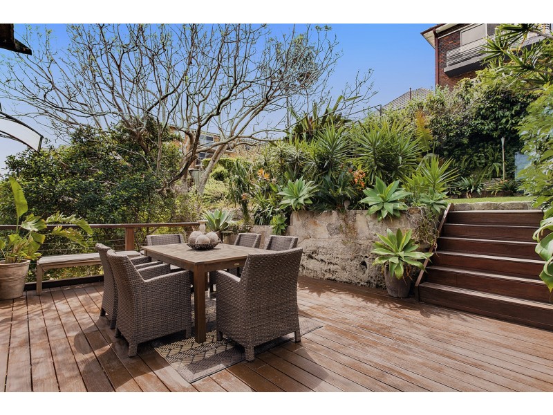 1,2,3/24 Aitken Avenue, Queenscliff NSW 2096