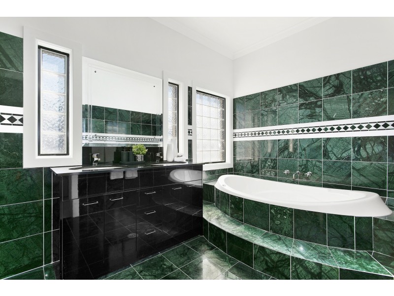 9 The Greenway, Duffys Forest NSW 2084