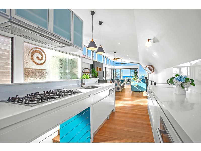 35 Kangaroo Street, Manly NSW 2095