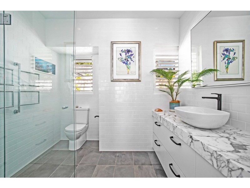 164 Barrenjoey Road, Newport NSW 2106