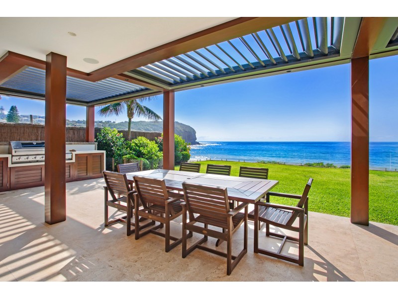 15 Surfview Road, Mona Vale NSW 2103