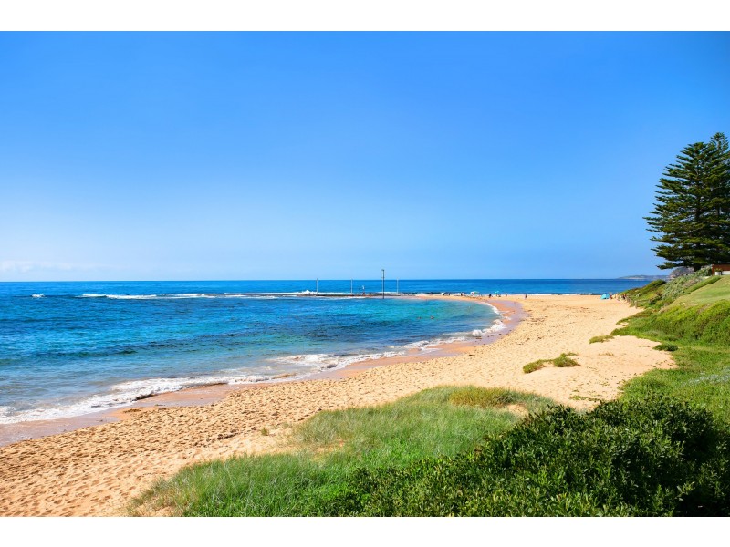 15 Surfview Road, Mona Vale NSW 2103