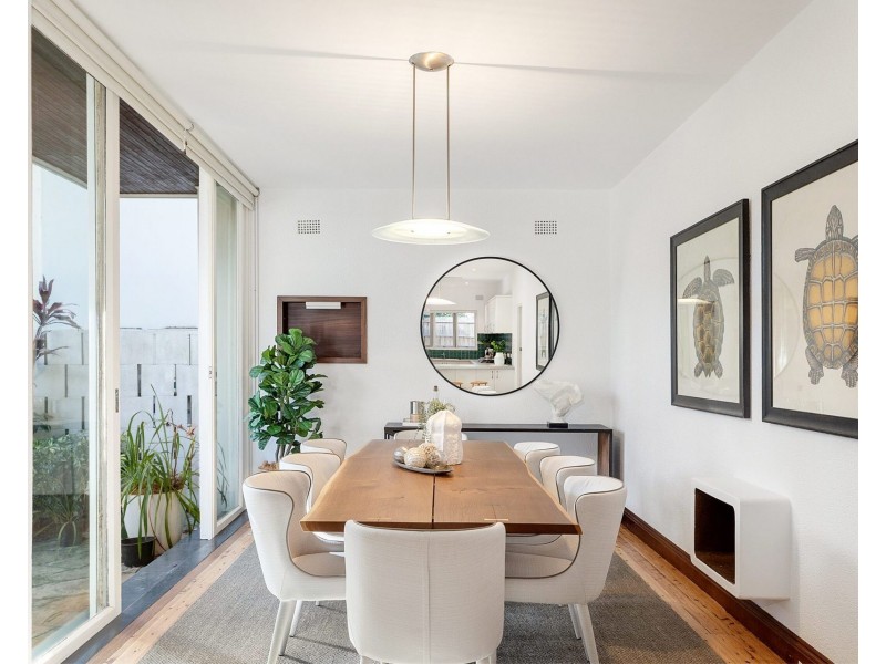 32 Monash Crescent, Clontarf NSW 2093