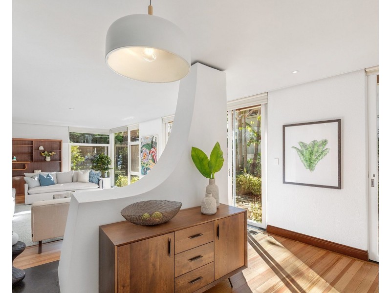 32 Monash Crescent, Clontarf NSW 2093