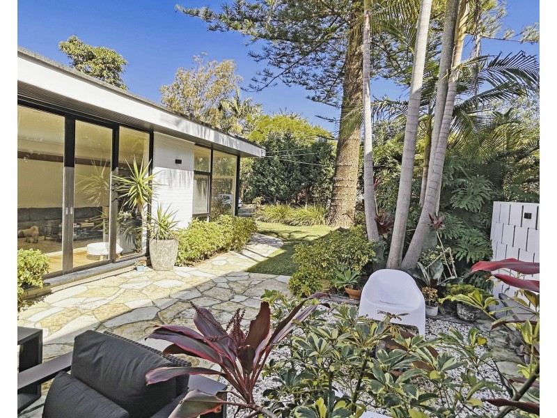 32 Monash Crescent, Clontarf NSW 2093