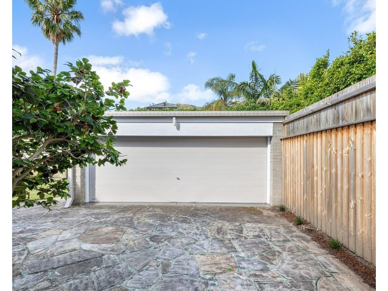 32 Monash Crescent, Clontarf NSW 2093