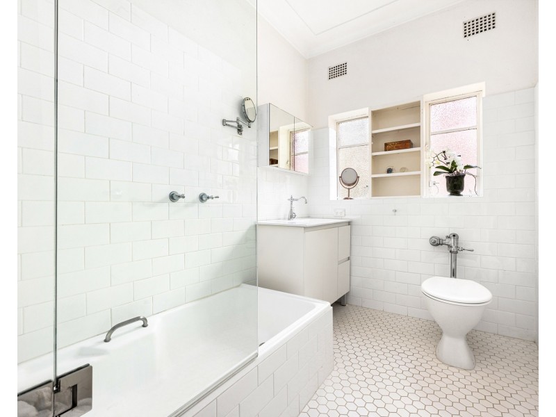 2/6 Rooke Lane, Hunters Hill NSW 2110