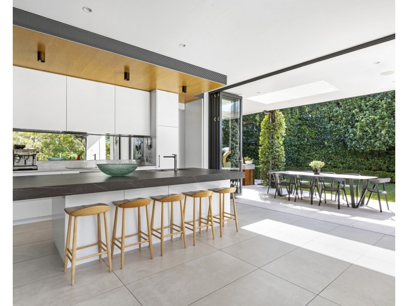 11 Colindia Avenue, Neutral Bay NSW 2089