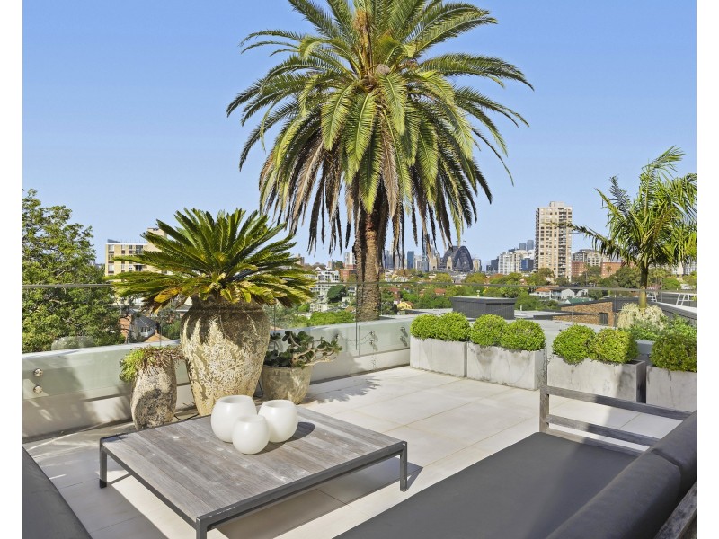 11 Colindia Avenue, Neutral Bay NSW 2089