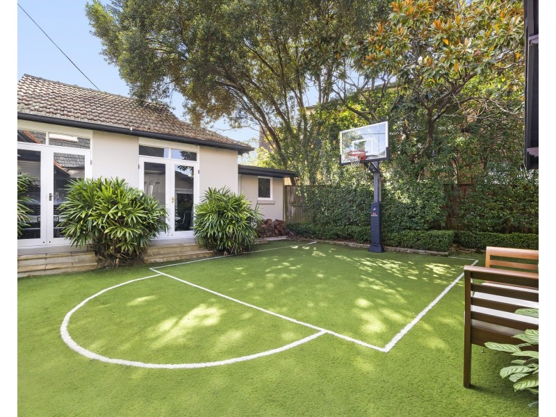 11 Colindia Avenue, Neutral Bay NSW 2089