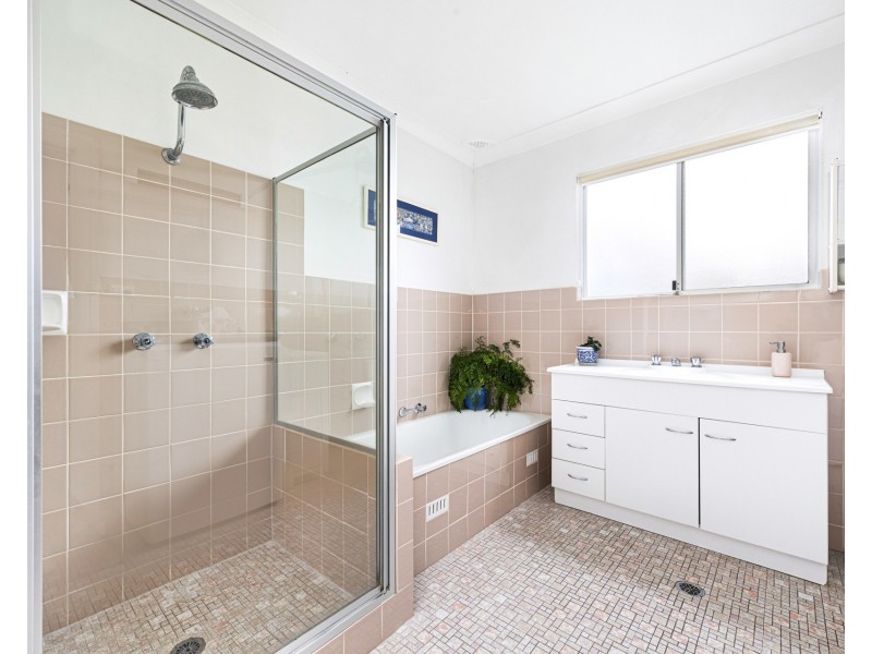 69 Stuart Street, Manly NSW 2095