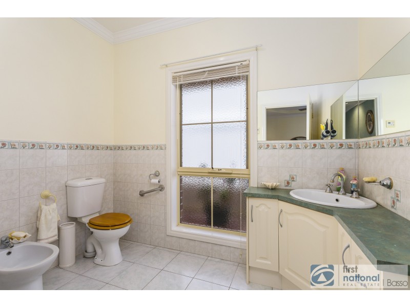 7 Frank St, Safety Beach VIC 3936