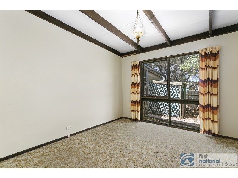 56 Hayes Avenue, Rosebud VIC 3939