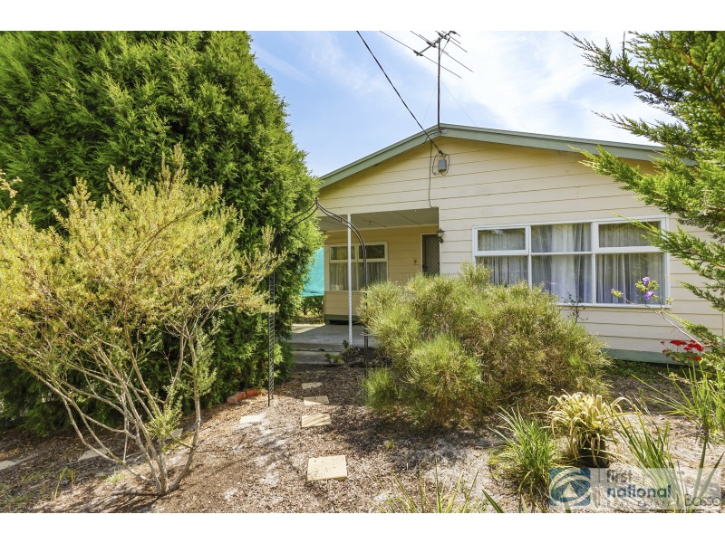 80 Foam Street, Rosebud VIC 3939