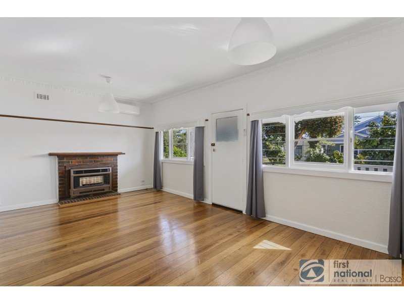73 Seventh Avenue, Rosebud VIC 3939