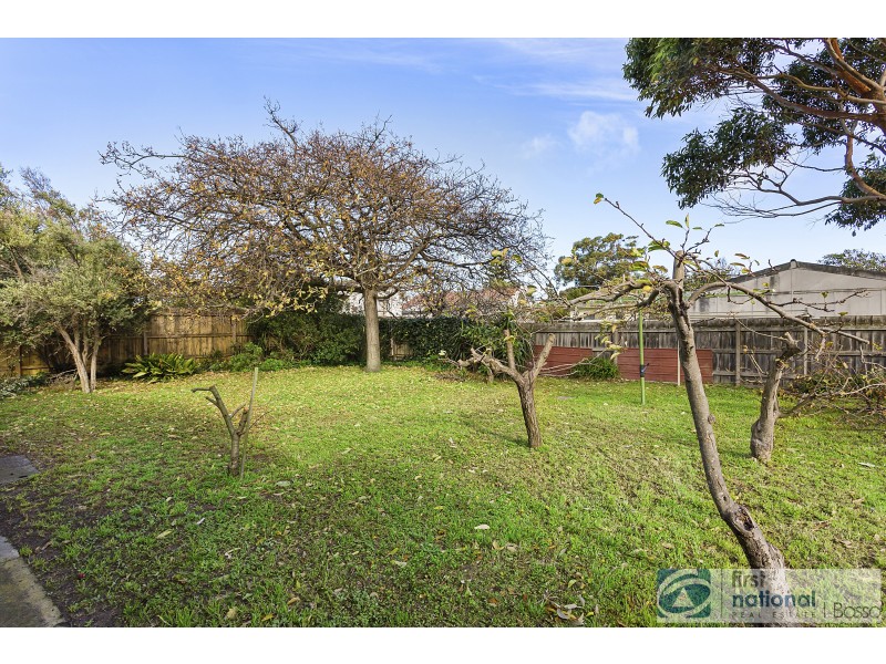 4 Laura Street, Tootgarook VIC 3941