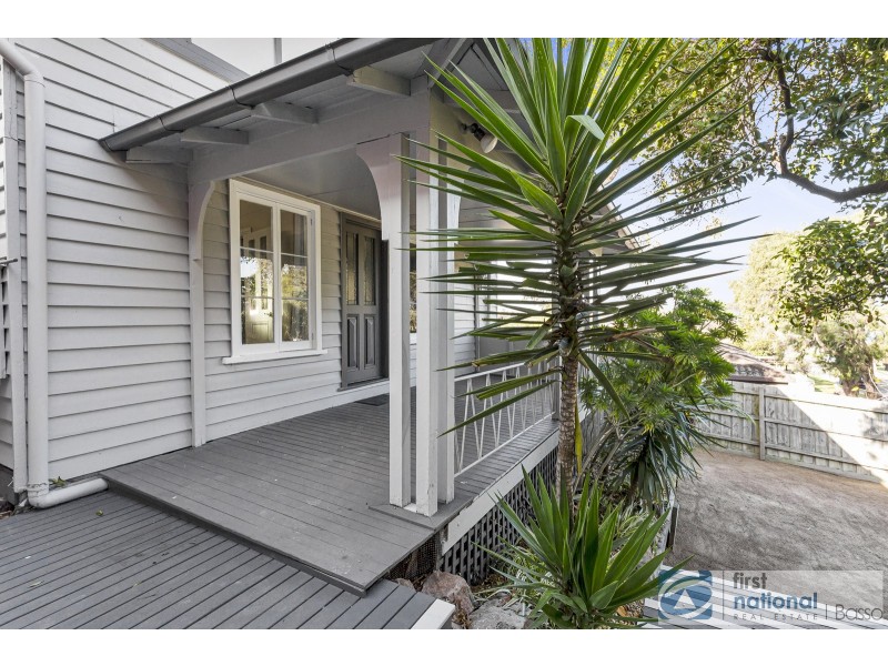 25 Seventh Avenue, Rosebud VIC 3939