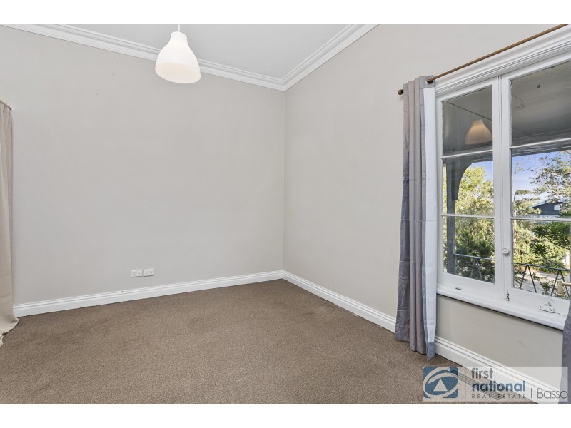 25 Seventh Avenue, Rosebud VIC 3939