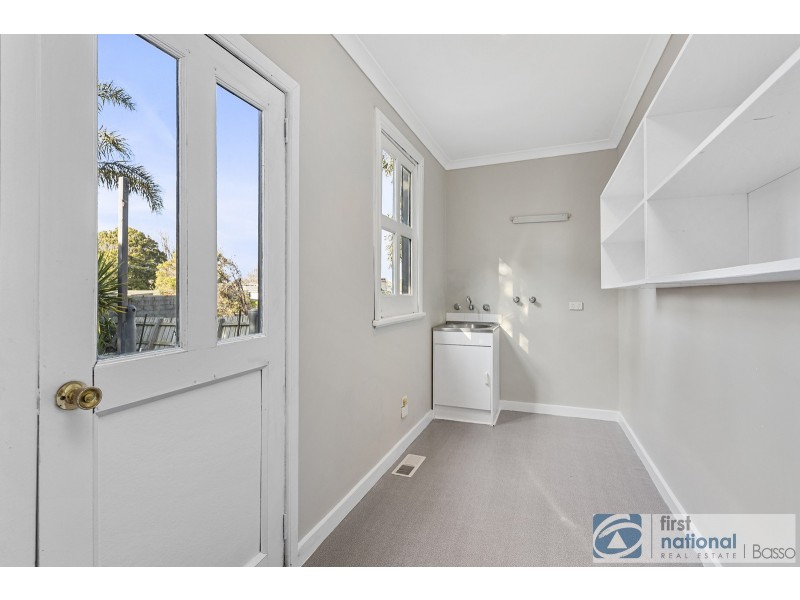 25 Seventh Avenue, Rosebud VIC 3939