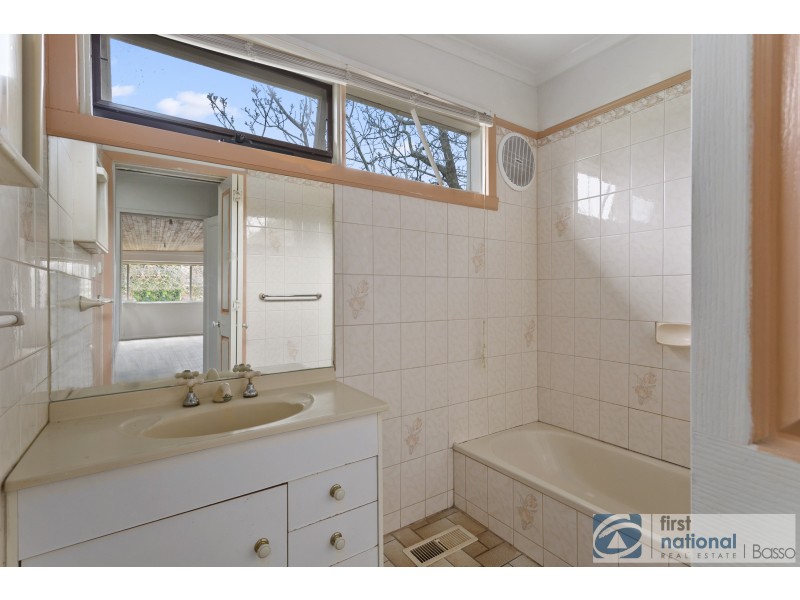 229 Eastbourne Road, Rosebud VIC 3939