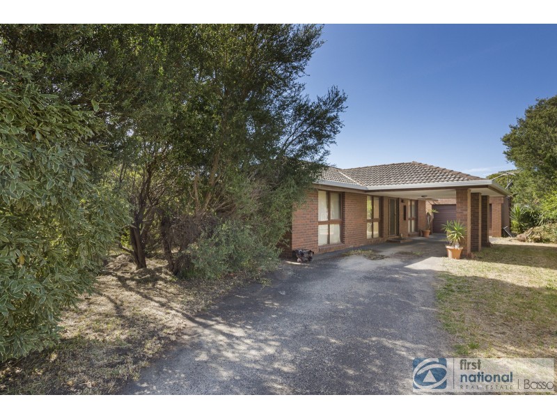 27 Burdett Street, Tootgarook VIC 3941