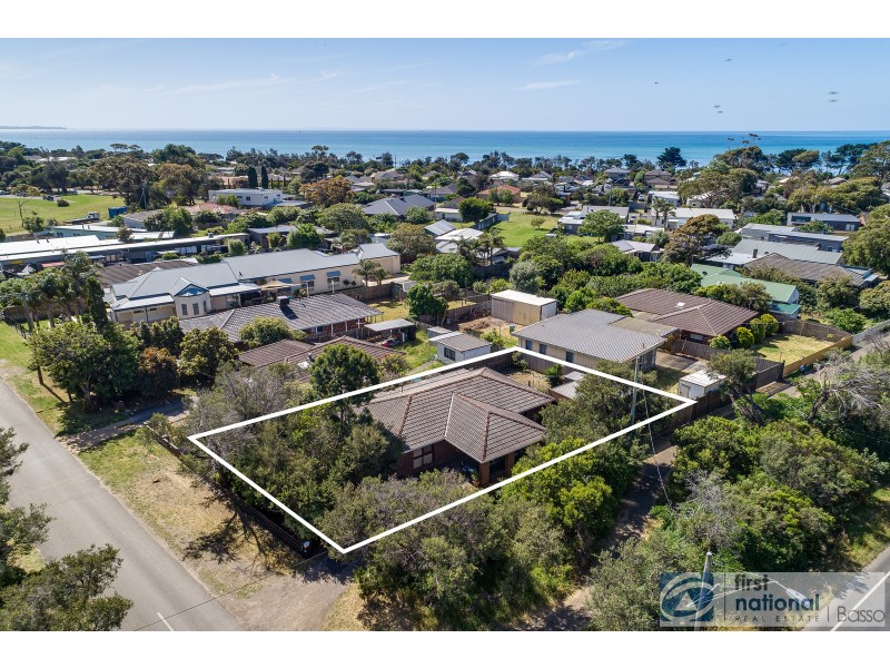 27 Burdett Street, Tootgarook VIC 3941