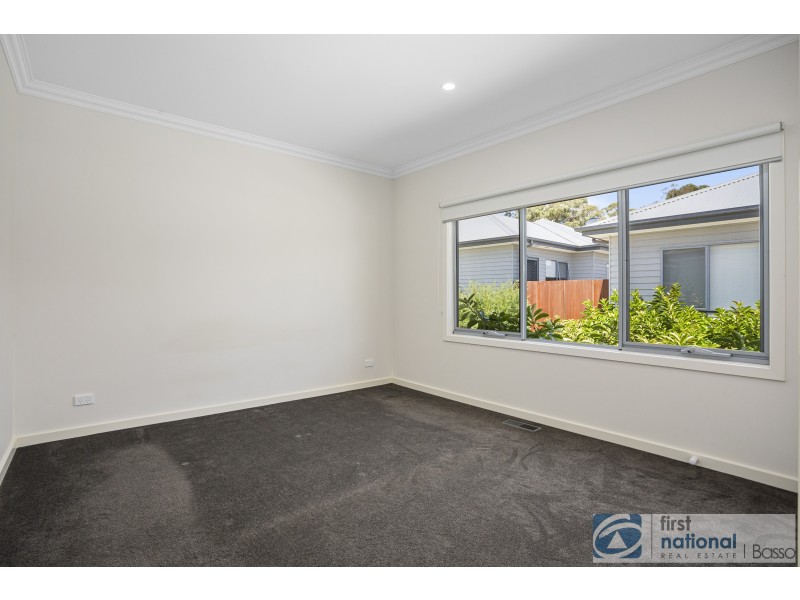 4 Acacia Lane, Rosebud VIC 3939