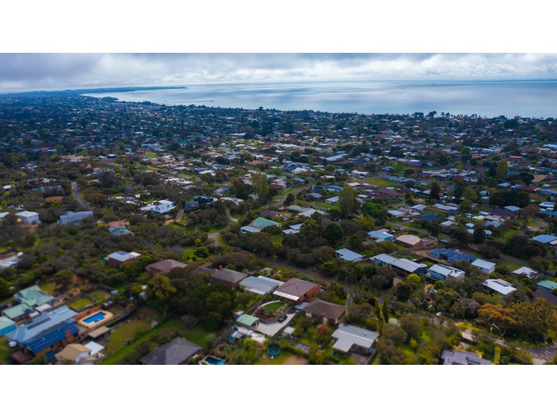 13 Bella Vista Drive, Tootgarook VIC 3941