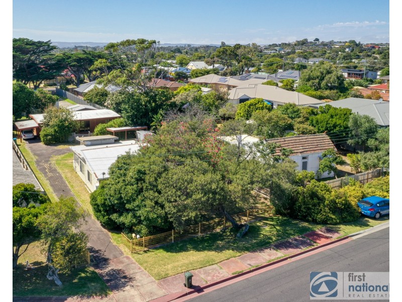 13 Hygeia Street, Rye VIC 3941