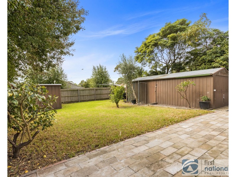 24 Herman St, Rosebud VIC 3939