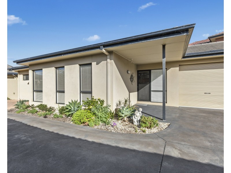3/15 Cairns Avenue, Rosebud VIC 3939