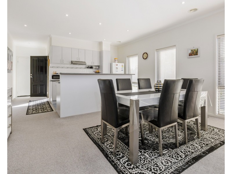 3/15 Cairns Avenue, Rosebud VIC 3939