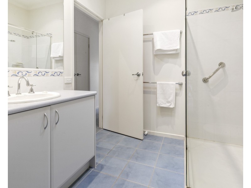 3/15 Cairns Avenue, Rosebud VIC 3939