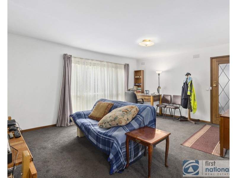 168 Eighth Ave, Rosebud VIC 3939