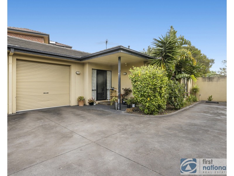 4/15 Cairns Ave, Rosebud VIC 3939