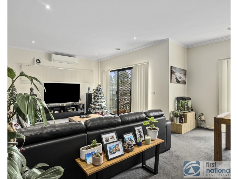4/15 Cairns Ave, Rosebud VIC 3939