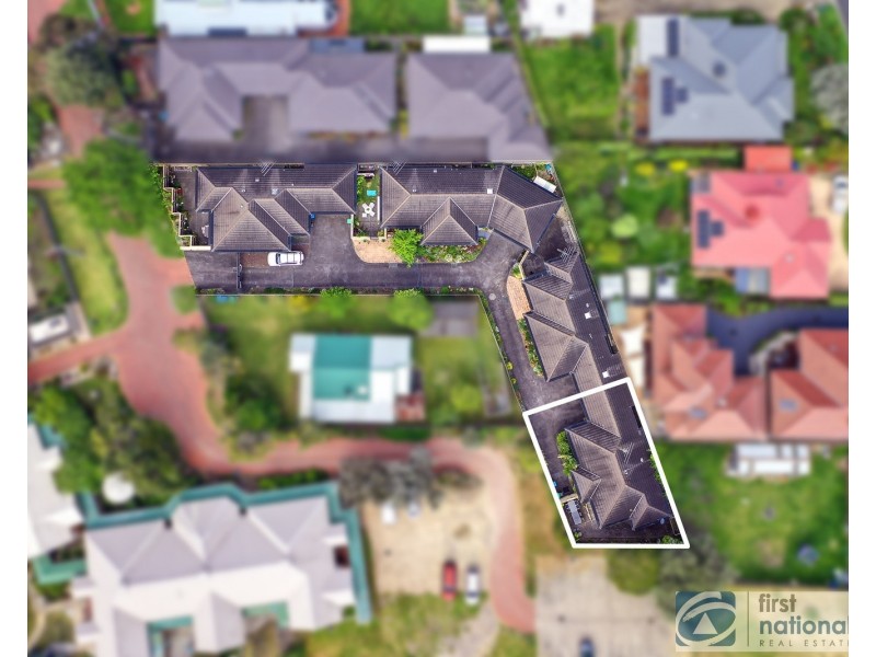 4/15 Cairns Ave, Rosebud VIC 3939